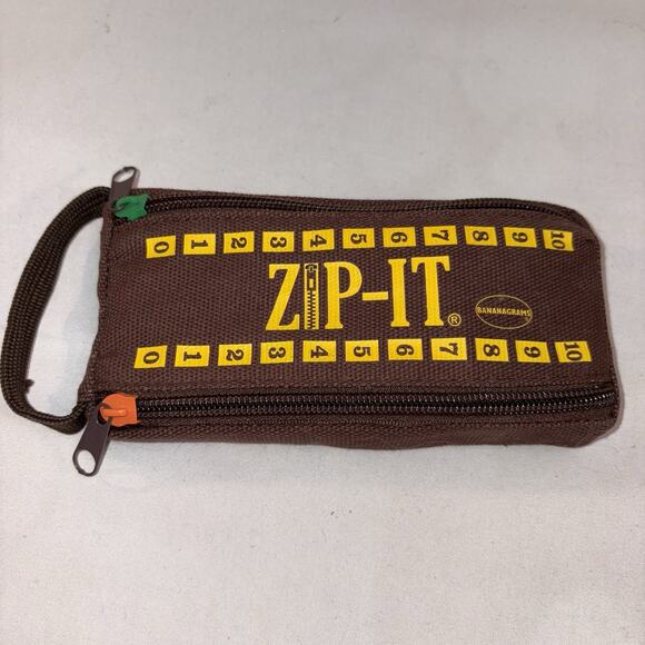 ZIP-IT by Bananagrams 20 Second Crossword Race Letters Tiles 2 Player Game NEW - Picture 1 of 3